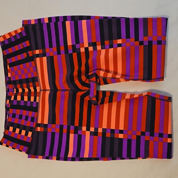 Nike Leggings - Picture 2 of 4